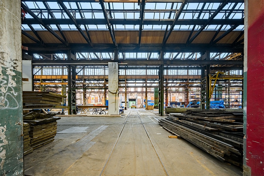 DeVan Gendt Hallen in Amsterdam-Centrum Oost: van nostalgische fabriekshal tot stijlvol energie-plus icoon 2
