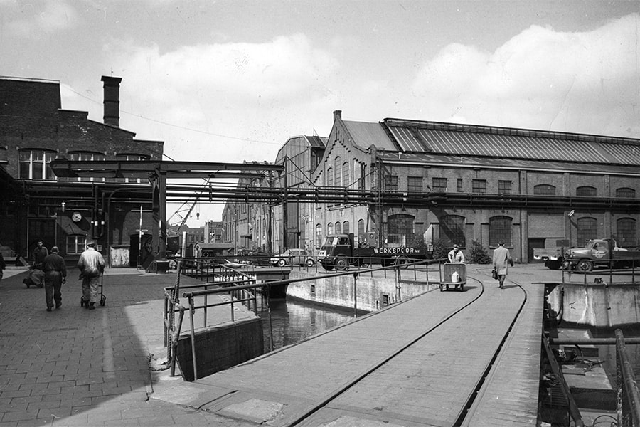DeVan Gendt Hallen in Amsterdam-Centrum Oost: van nostalgische fabriekshal tot stijlvol energie-plus icoon 4