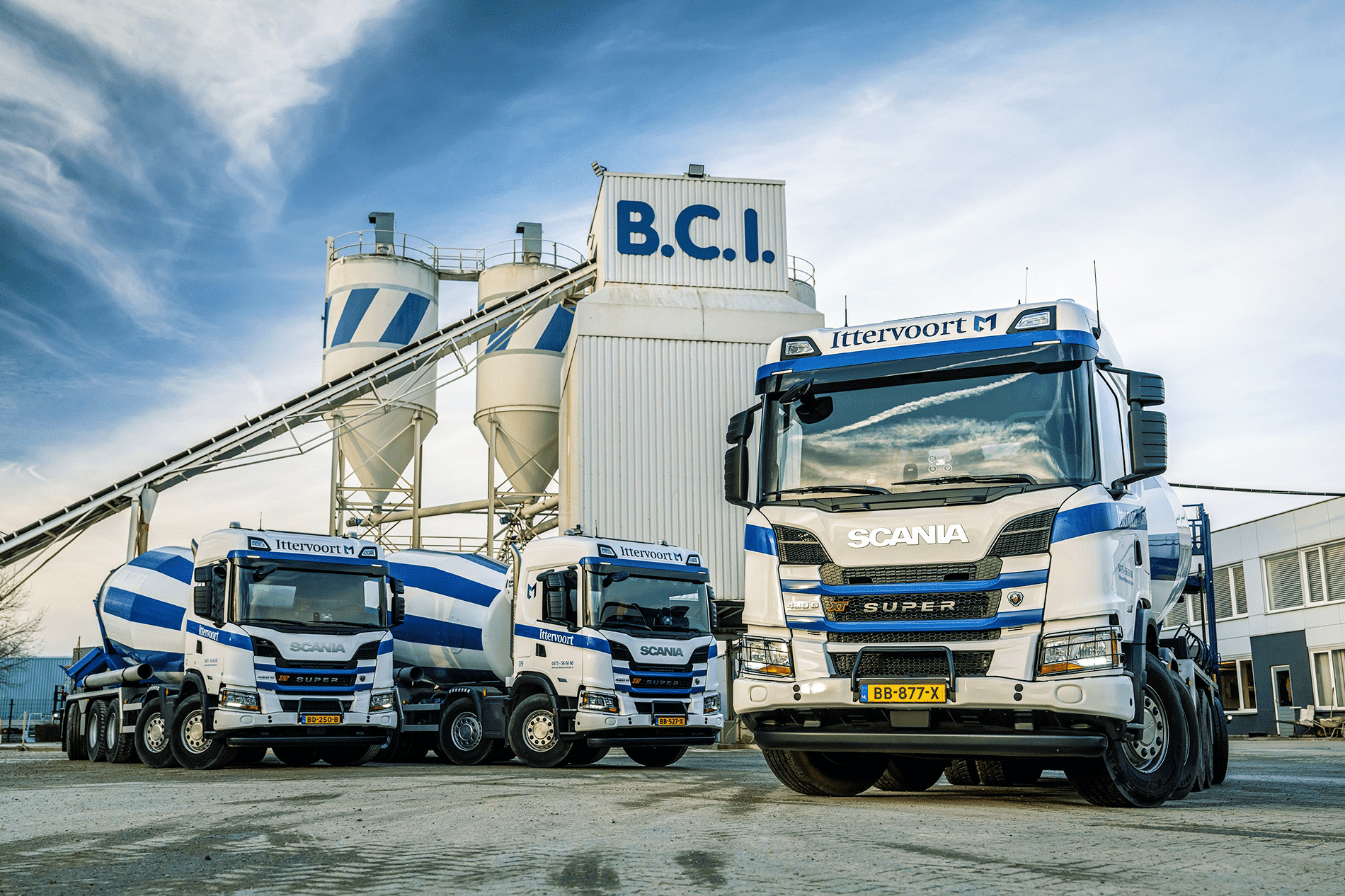 Vijfassige betonmixers versterken logistieke slagkracht 3