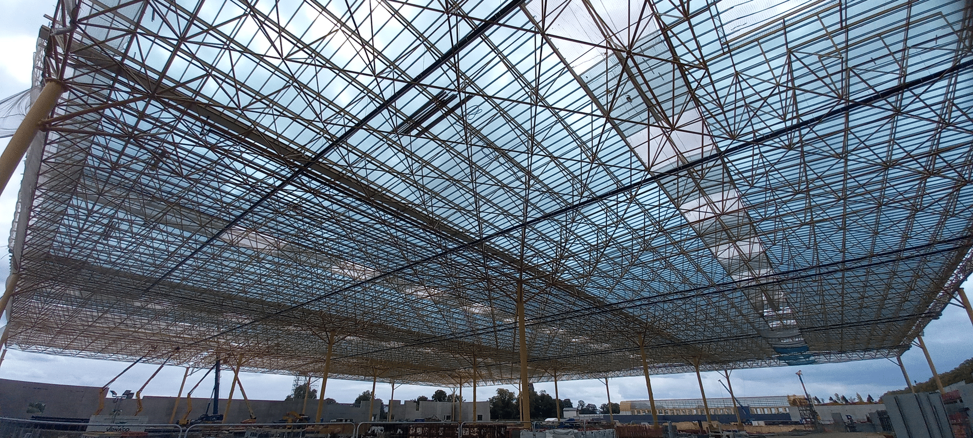 ‘s werelds grootste tropische serre is gebouwd met gerecycleerd staal 3