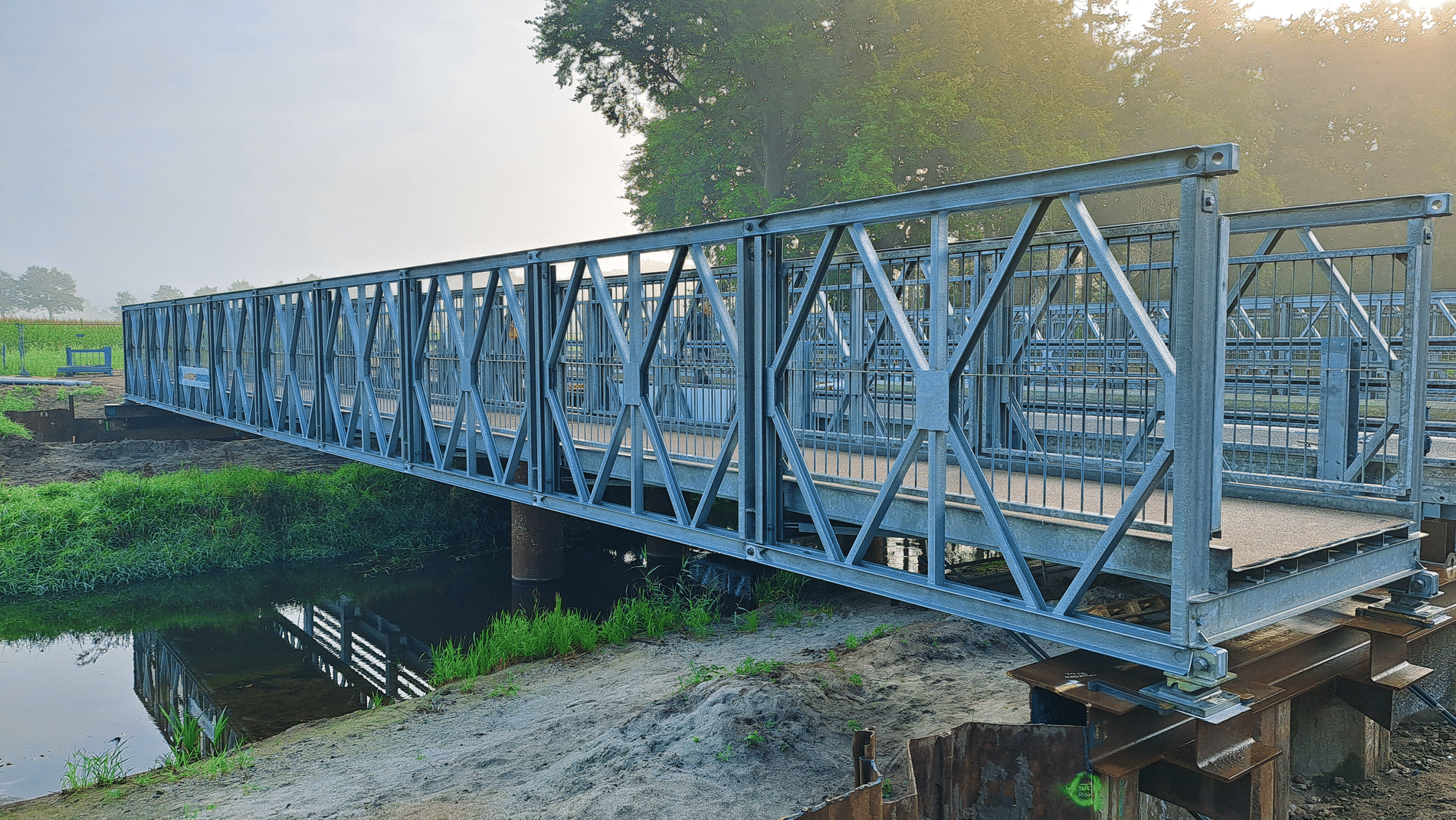 Thermisch verzinkt staal als stille kracht achter tijdelijke én blijvende bruggen 1