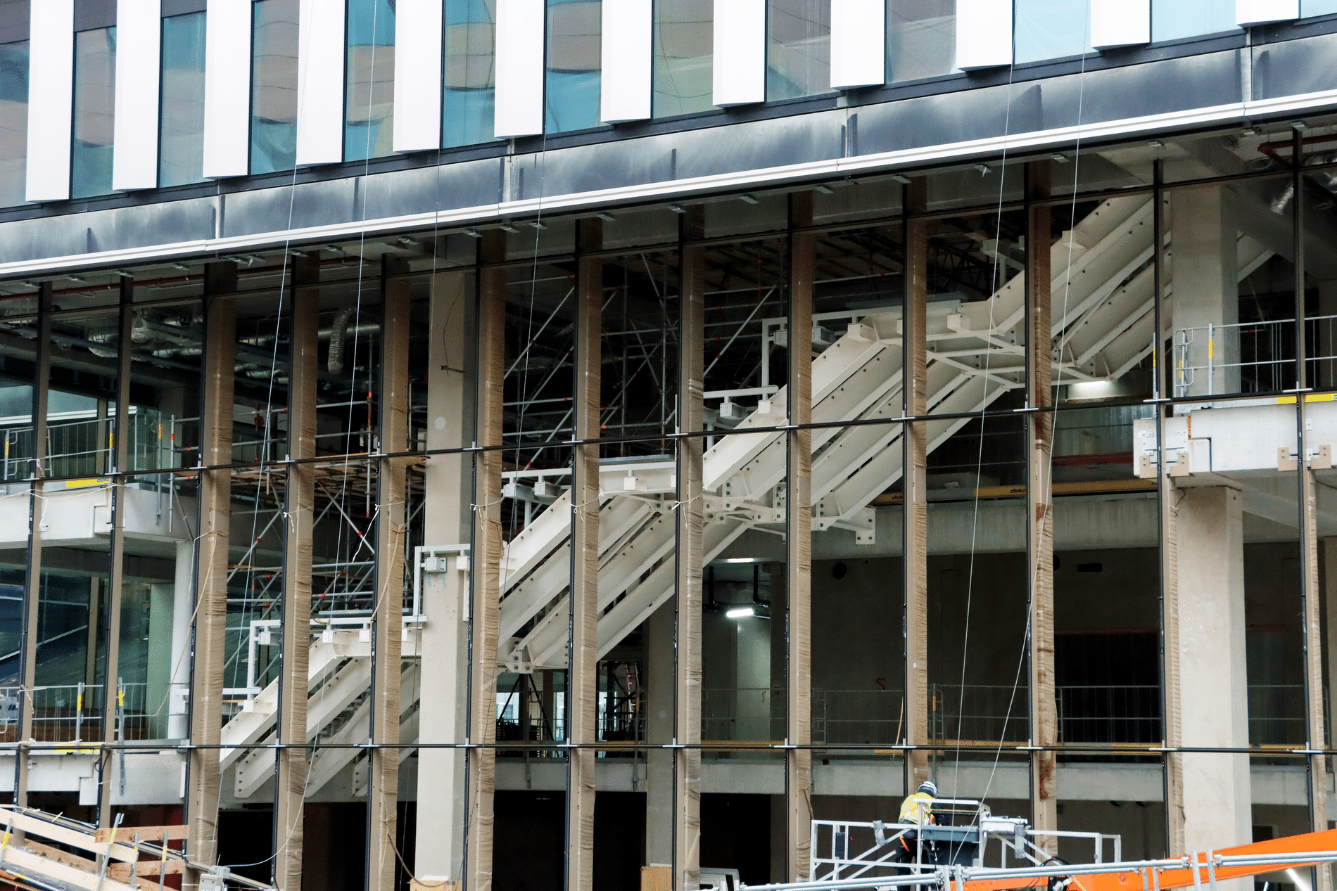 Louwers Mediagroep - Concrete & steel construction