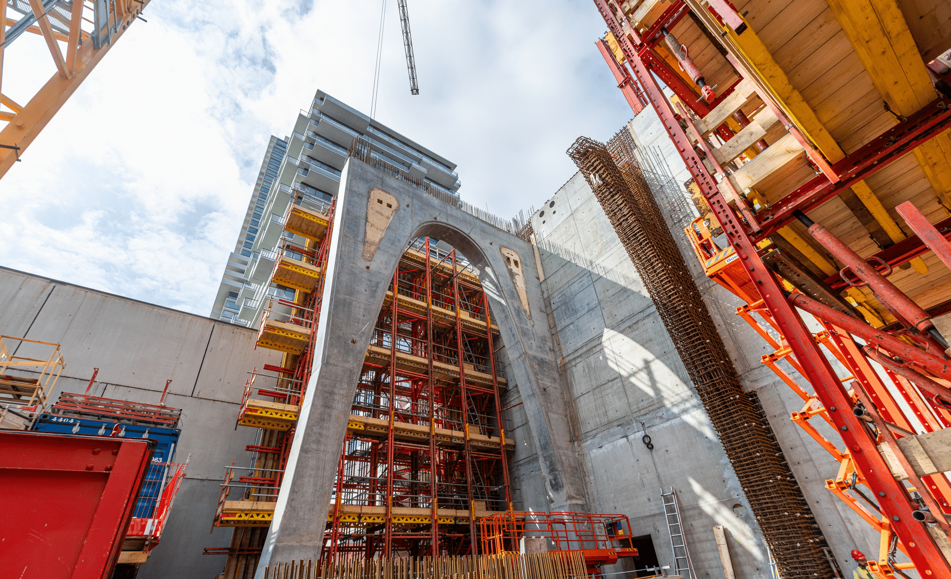 Innovatieve bekistingsoplossingen voor The BaanTower 1