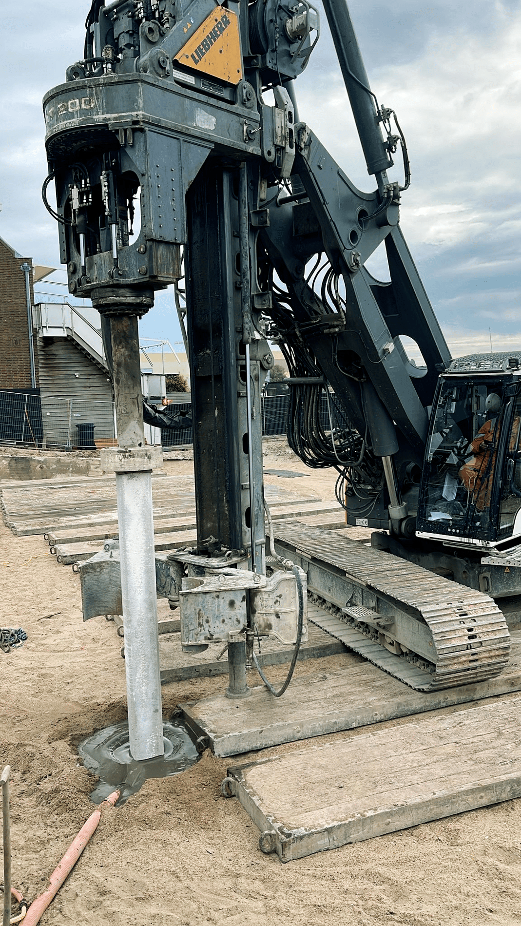 Certified pile foundation without noise 2