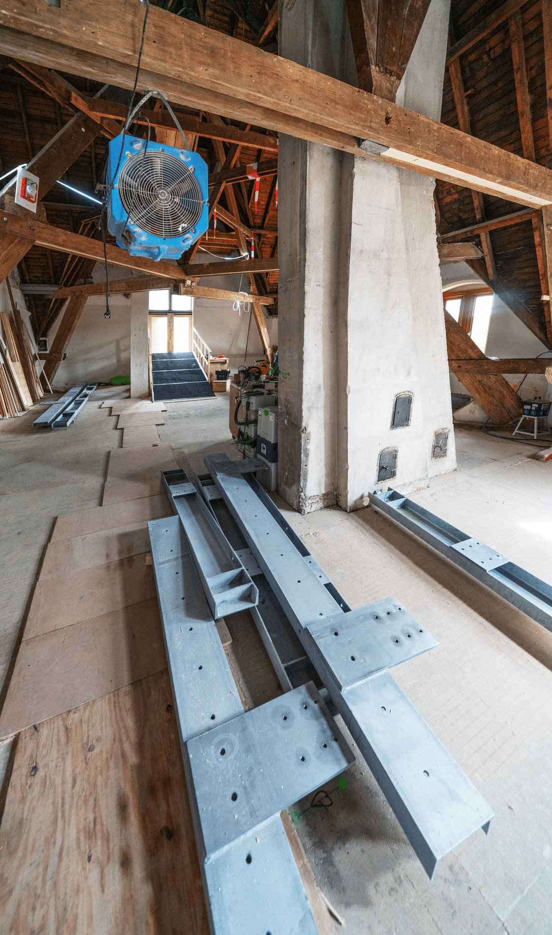 Staalbouwer kan omgaan met verrassingen bij renovatie Binnenhof 2