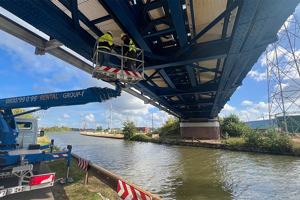 Louwers Mediagroep - Beton & Staalbouw