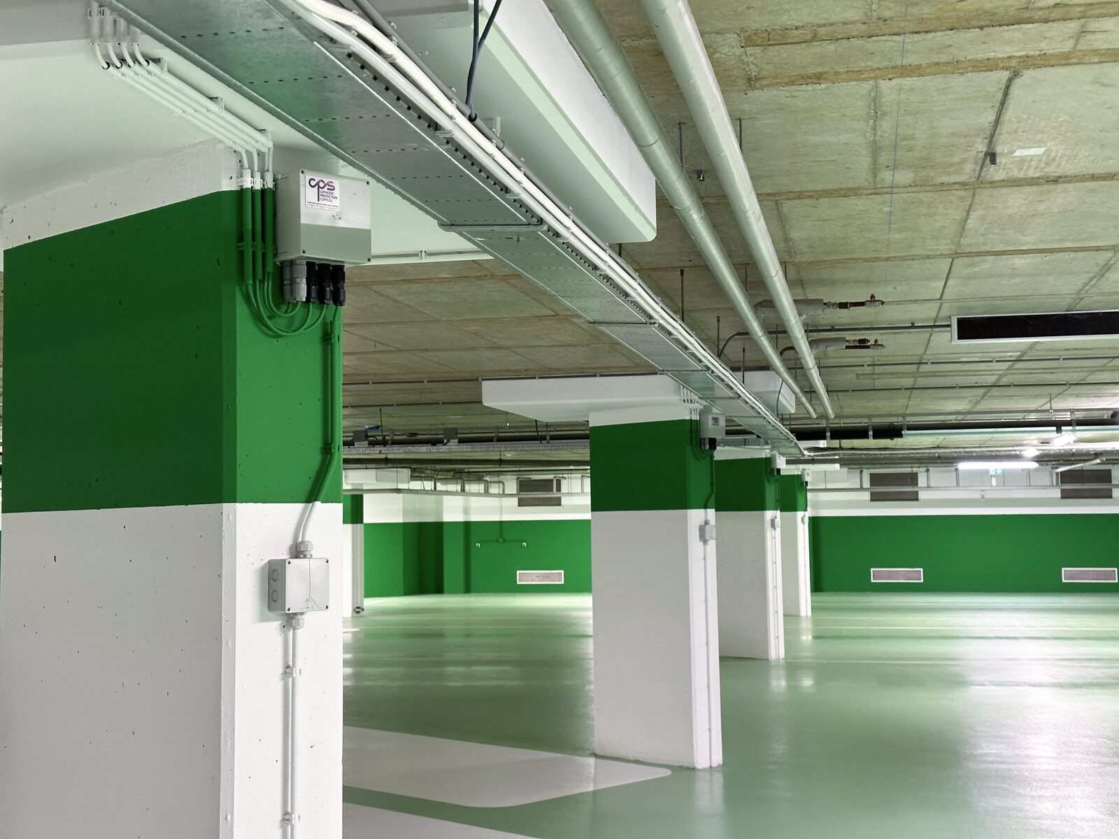 Parkeergarage met KB.